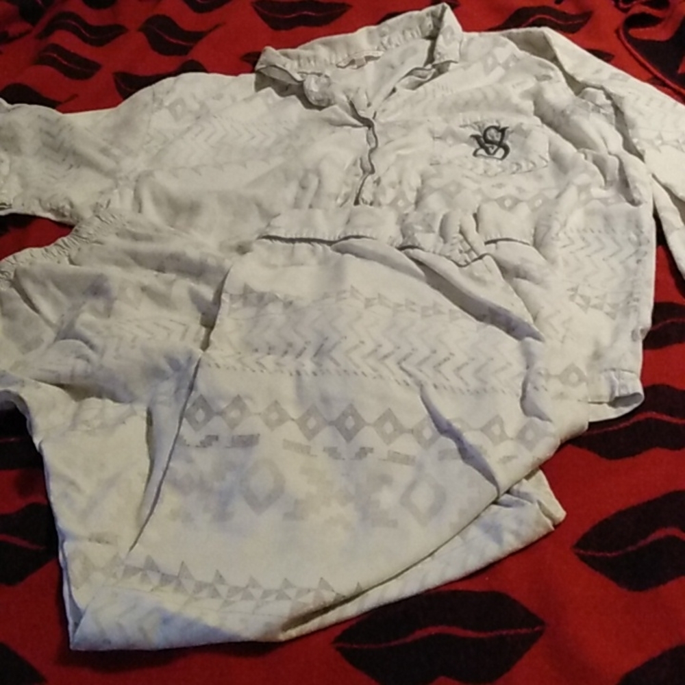 Victoria's Secret pajama set - Picture 1 of 12